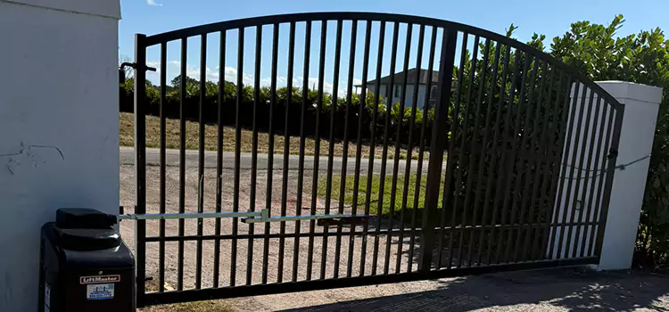 Driveway Fence Repair Delray Beach