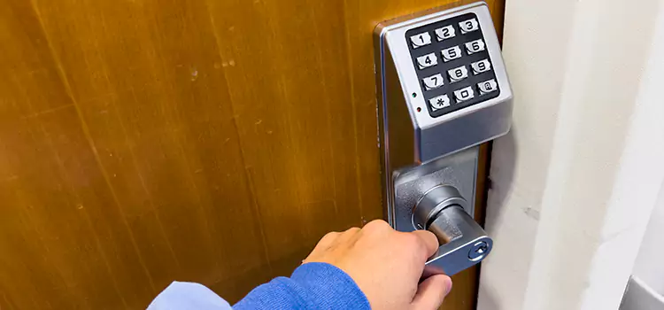 Why Choose Us for Your Keypad Lock Needs in Delray Beach, FL?